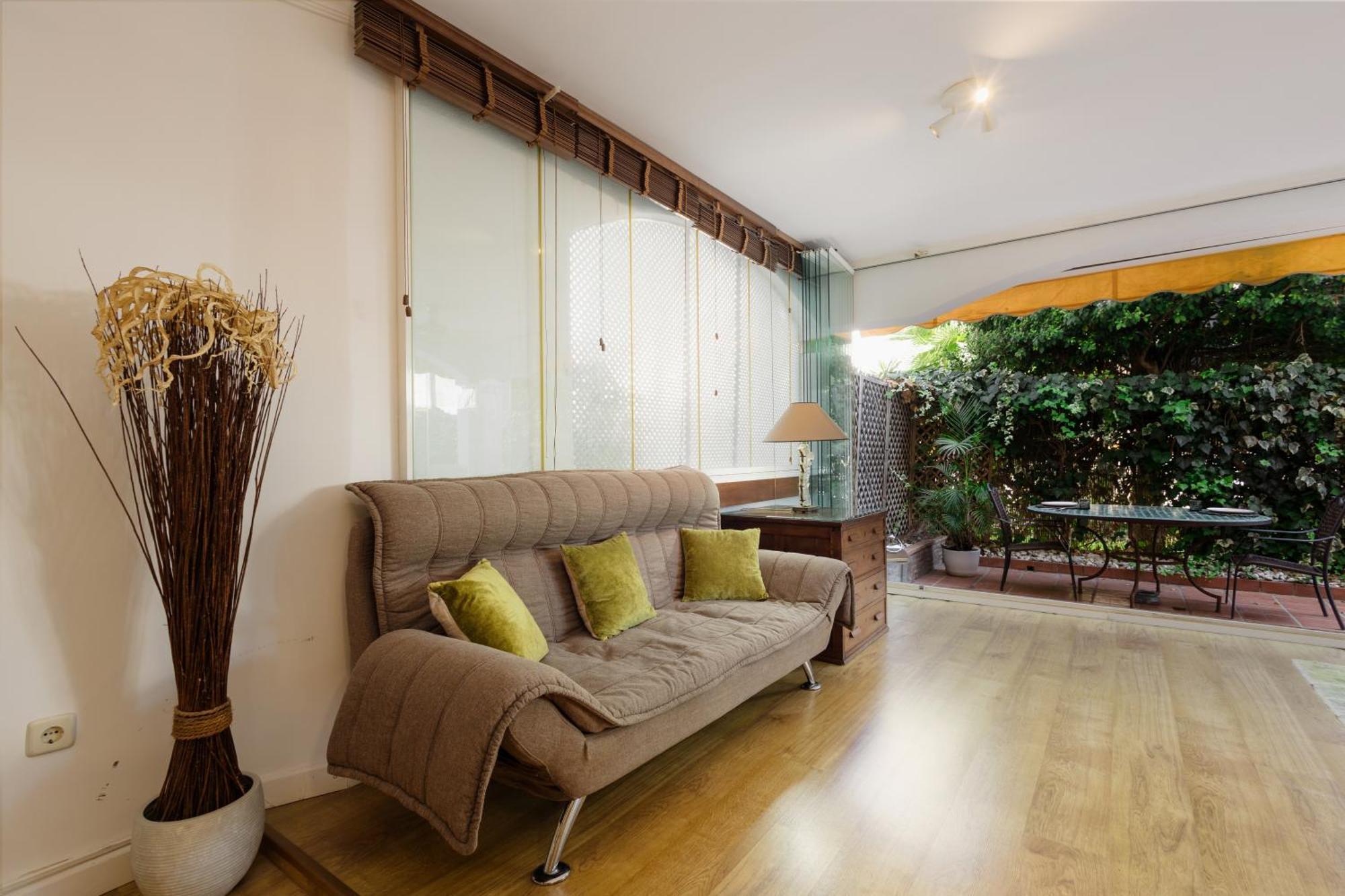 Ground Floor Holiday Apartment With Terrace And Pool In Puerto Banus, ماربيا المظهر الخارجي الصورة
